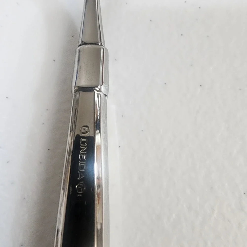 Oneida Act 1 Glossy Stainless Steel Replacement Single Small Teaspoon